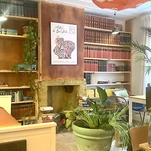 https://bookstore-hotel.thehaguehotels.net
