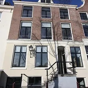 https://amsterdam-canal-guest-apartment.amsterdamhotelsnl.com